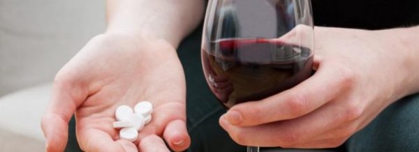 Почему нельзя пить алкоголь с антибиотиками 